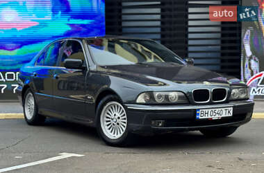 Седан BMW 5 Series 2000 в Одессе