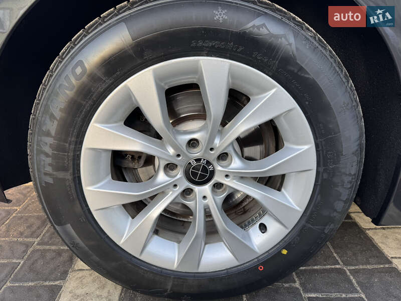 Седан BMW 5 Series 2012 в Любомлі