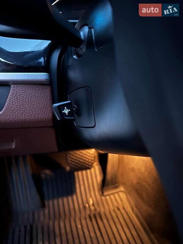 Універсал BMW 5 Series 2013 в Рівному фото 37 Універсал BMW 5 Series 2013 в Рівному