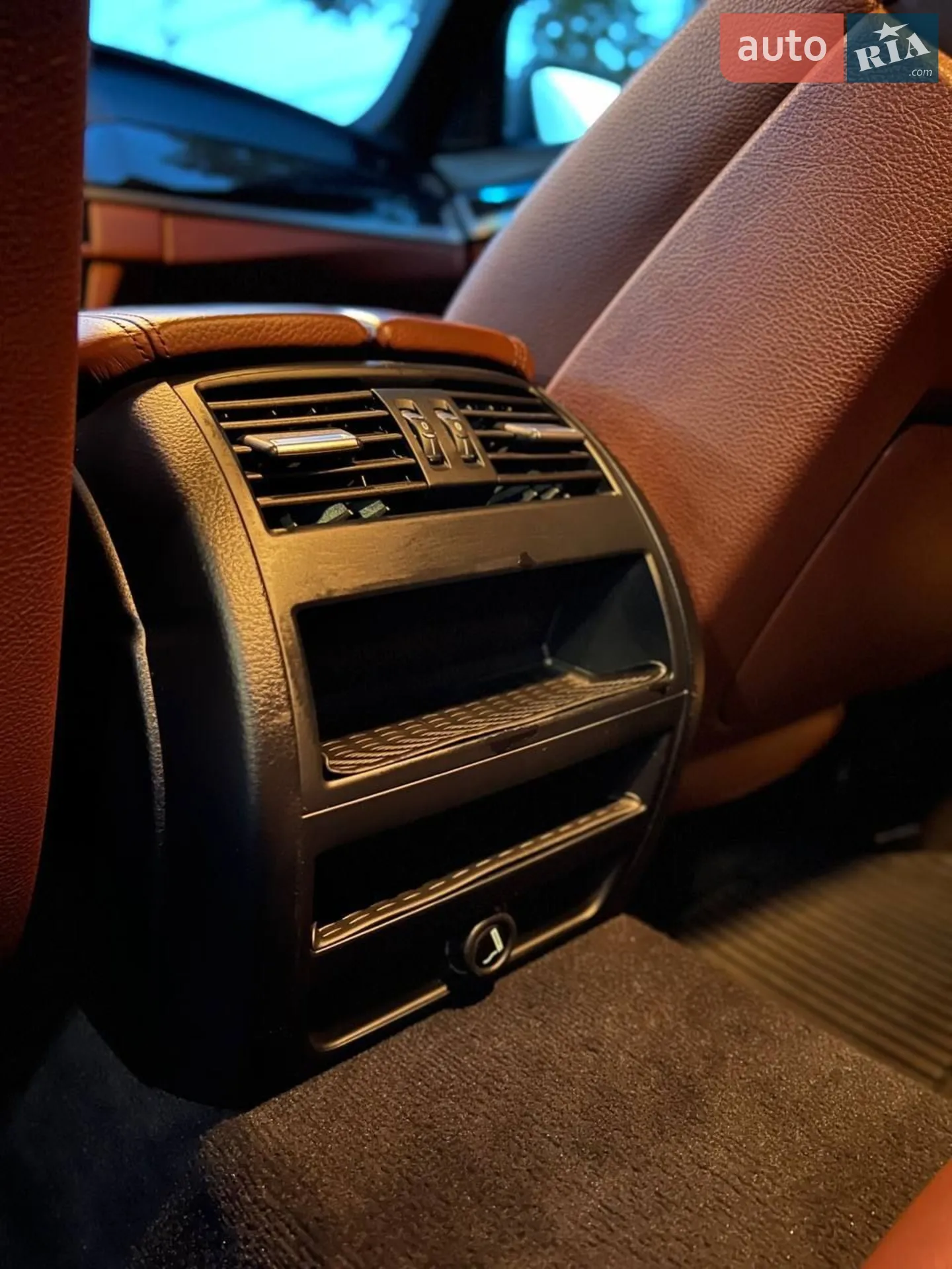 2013 BMW 5er - мініатюра 155