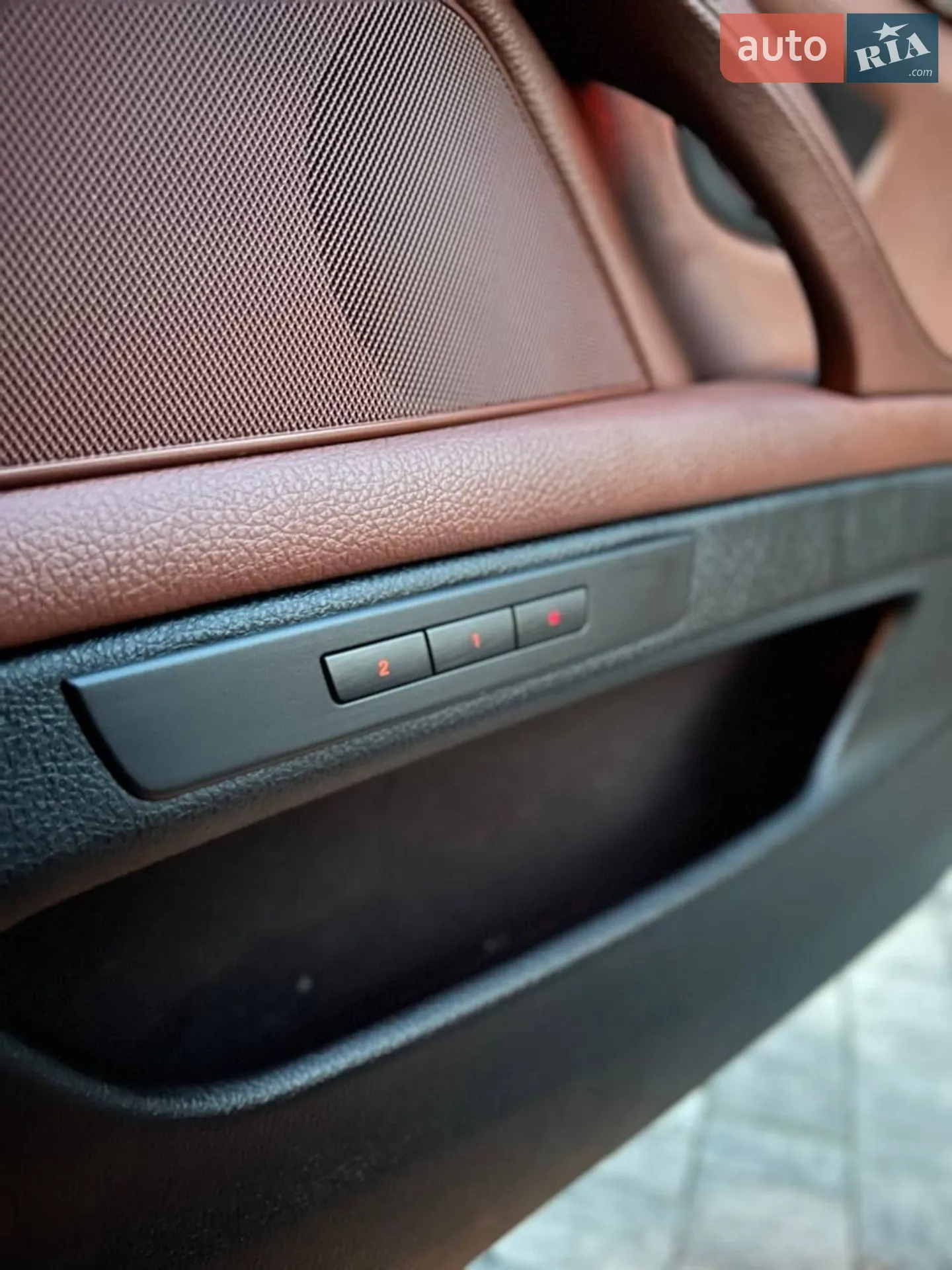 2013 BMW 5er - мініатюра 176