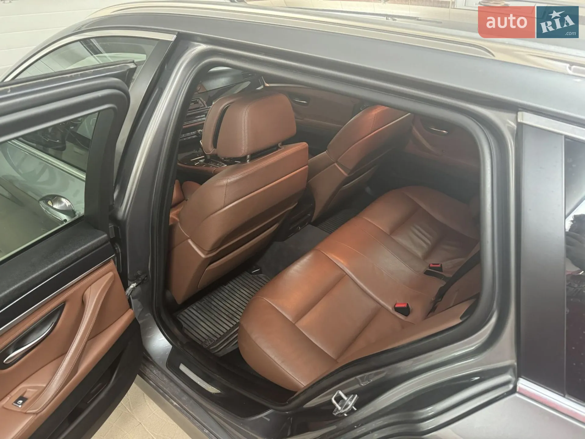 2013 BMW 5er - мініатюра 189