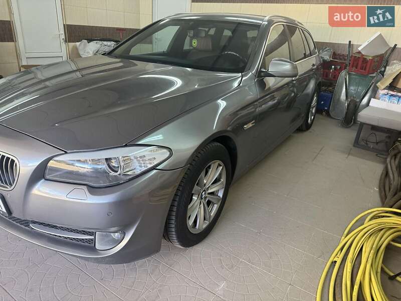 Універсал BMW 5 Series 2013 в Рівному фото 196 Універсал BMW 5 Series 2013 в Рівному