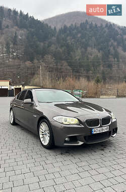 Седан BMW 5 Series 2013 в Межгорье