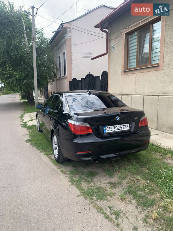 Седан BMW 5 Series 2008 в Ужгороде