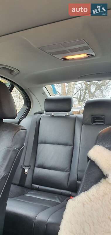 Седан BMW 5 Series 2005 в Чернівцях