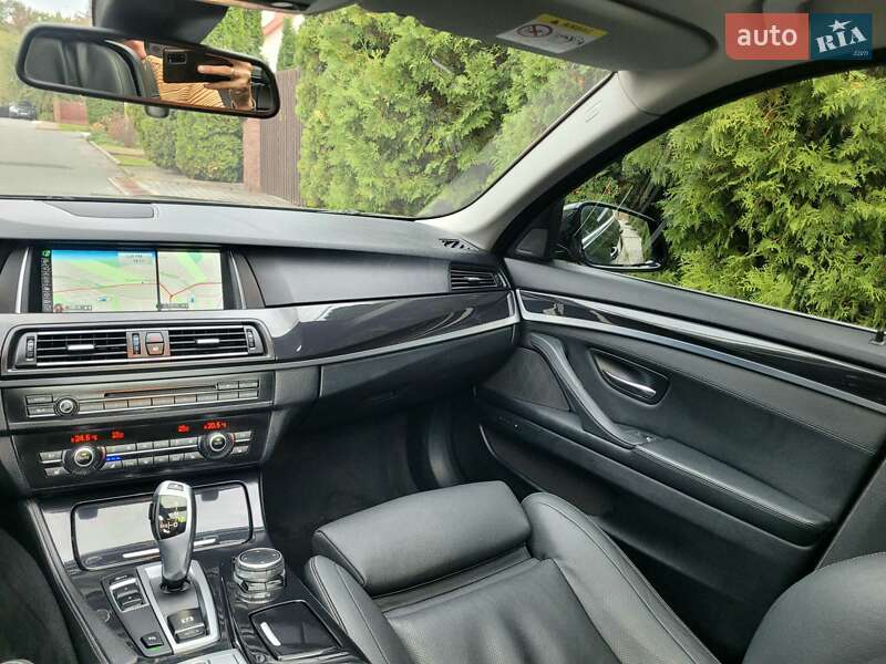 Универсал BMW 5 Series 2015 в Хмельницком