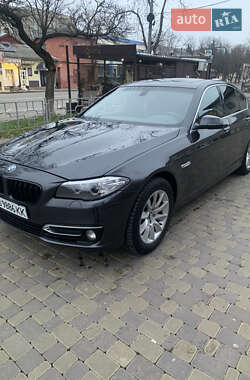 Седан BMW 5 Series 2014 в Могилів-Подільському