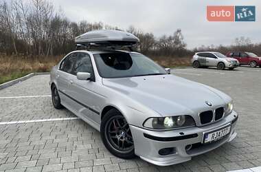 Седан BMW 5 Series 2001 в Львові