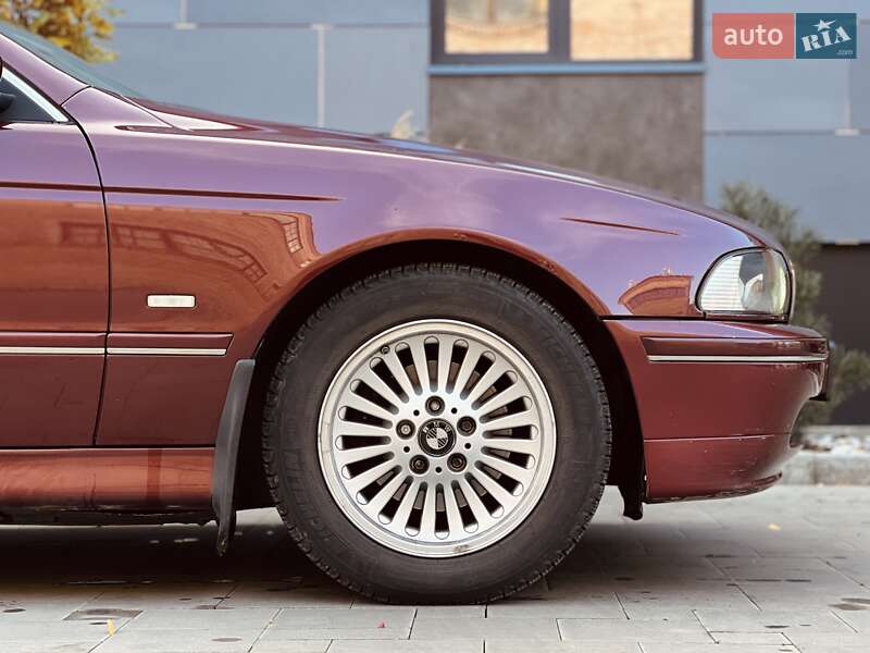 Седан BMW 5 Series 1999 в Луцке