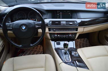 Седан BMW 5 Series 2011 в Львове