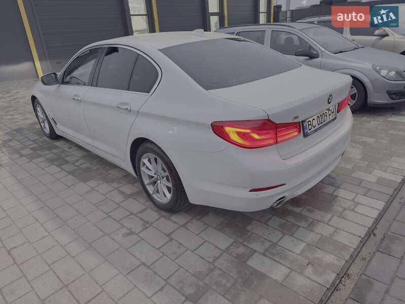 Седан BMW 5 Series 2017 в Львові фото 3 Седан BMW 5 Series 2017 в Львові