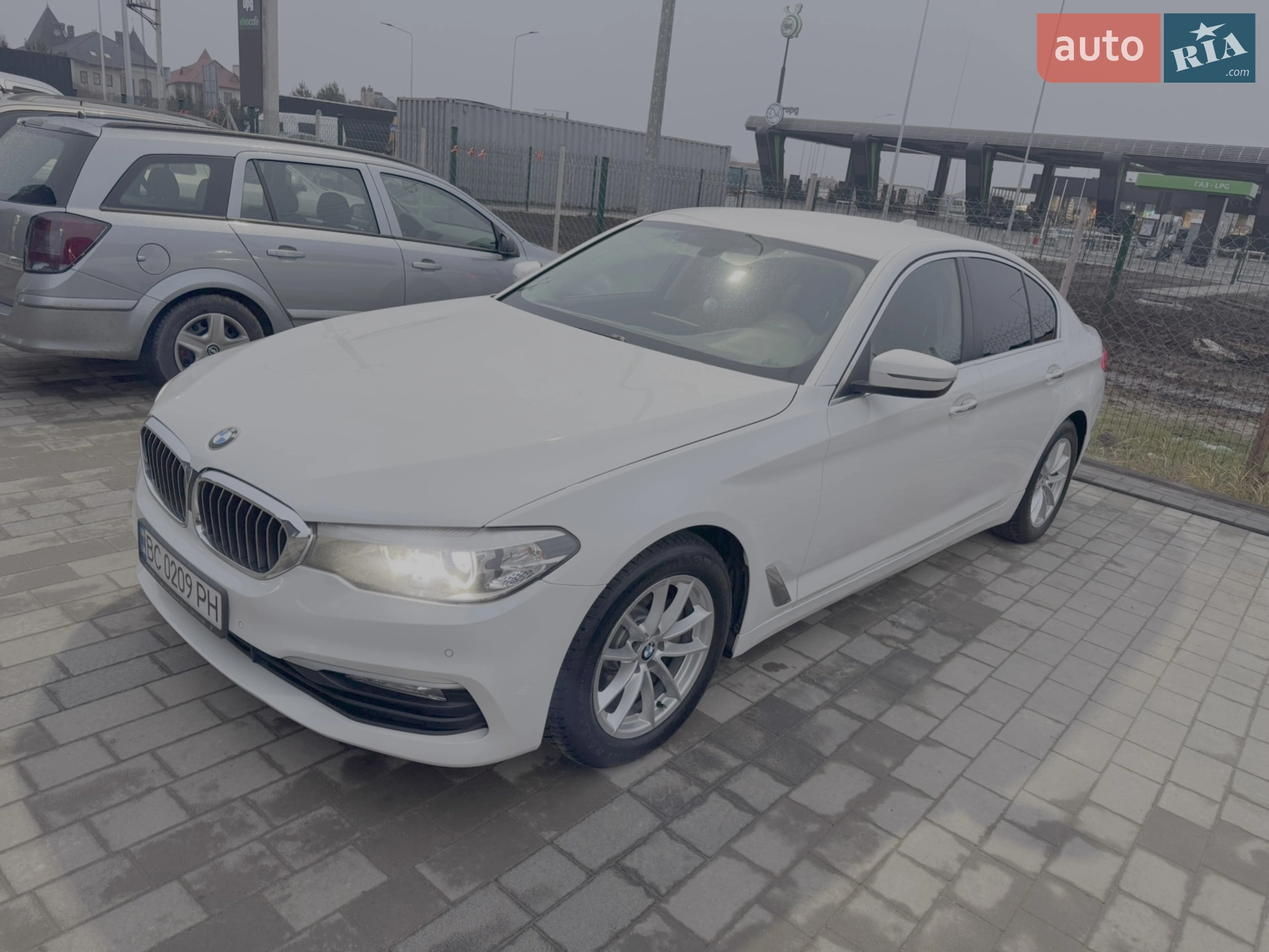 2017 BMW 5er - мініатюра 2