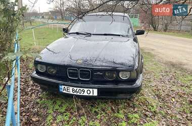 Седан BMW 5 Series 1992 в Херсоні