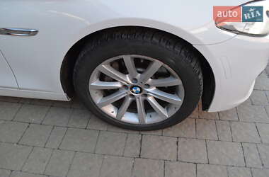 Седан BMW 5 Series 2013 в Львове