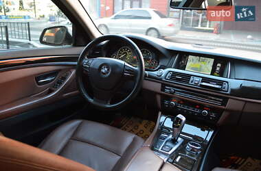 Седан BMW 5 Series 2013 в Львове