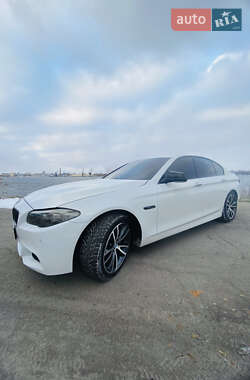 Седан BMW 5 Series 2012 в Дніпрі