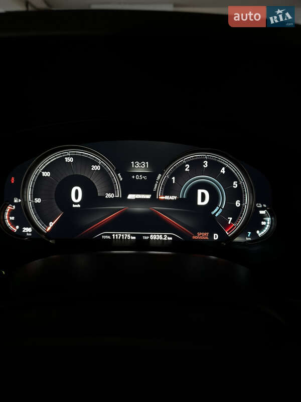 Седан BMW 5 Series 2017 в Львове