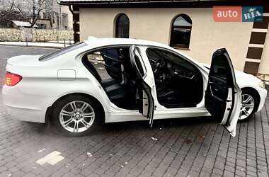 Седан BMW 5 Series 2012 в Тячеве