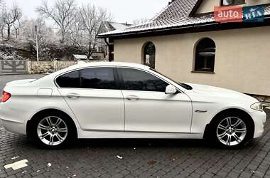 Седан BMW 5 Series 2012 в Тячеве