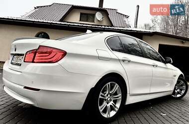 Седан BMW 5 Series 2012 в Тячеве