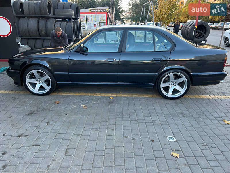 Седан BMW 5 Series 1990 в Одессе фото 3 Седан BMW 5 Series 1990 в Одессе