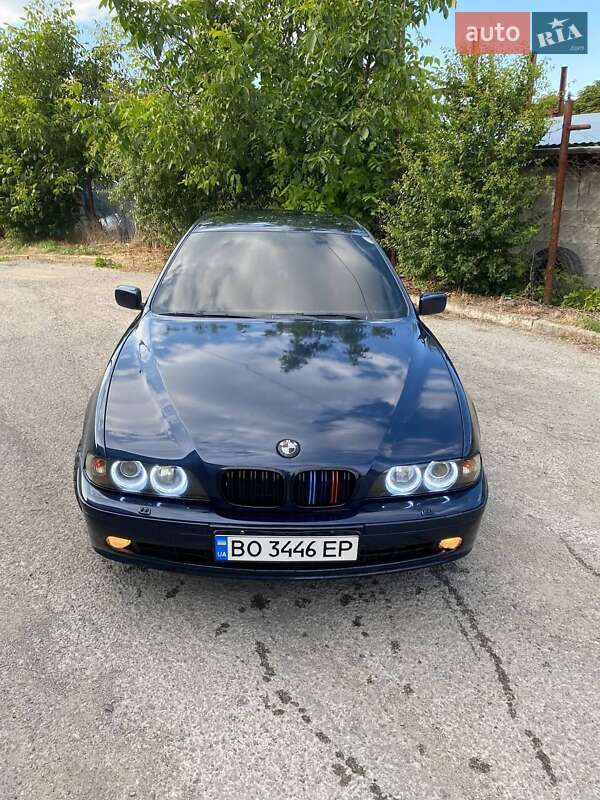 Седан BMW 5 Series 1999 в Бучаче