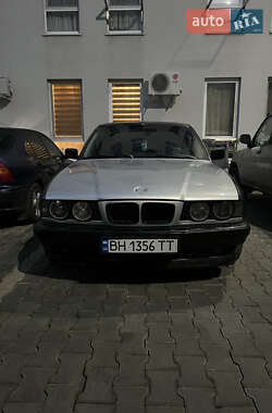 Седан BMW 5 Series 1994 в Одессе