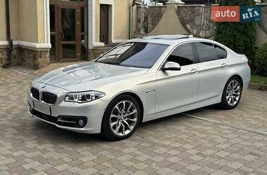 Седан BMW 5 Series 2015 в Сарнах