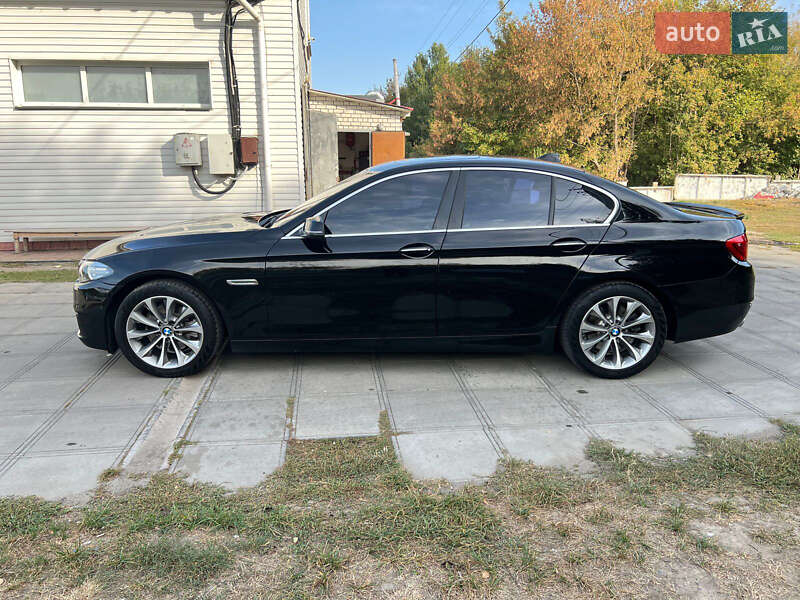 Седан BMW 5 Series 2013 в Черкасах