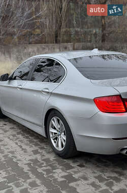 Седан BMW 5 Series 2011 в Немішаєве