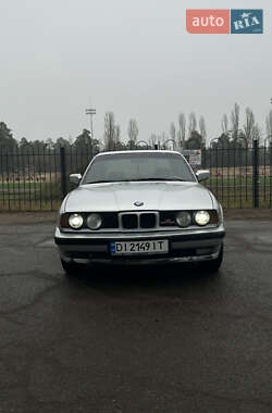 Седан BMW 5 Series 1990 в 