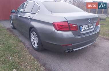 Седан BMW 5 Series 2012 в Узині