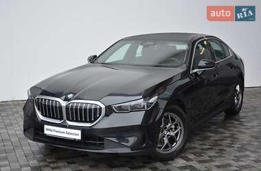 Седан BMW 5 Series 2024 в Києві