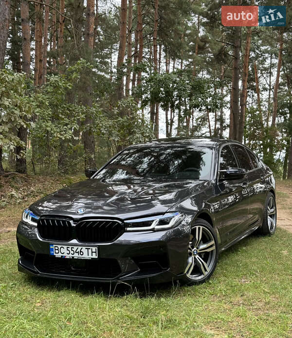 Седан BMW 5 Series 2018 в Львове