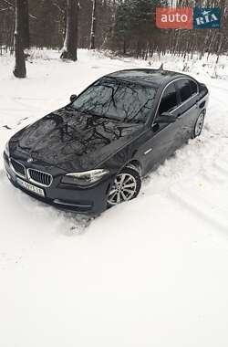 Седан BMW 5 Series 2013 в Рокитному