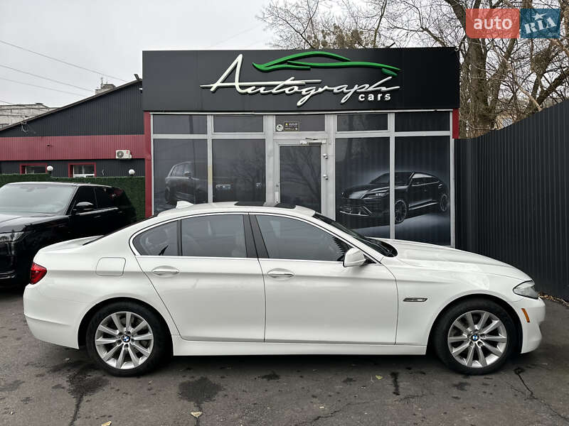 Седан BMW 5 Series 2012 в Киеве