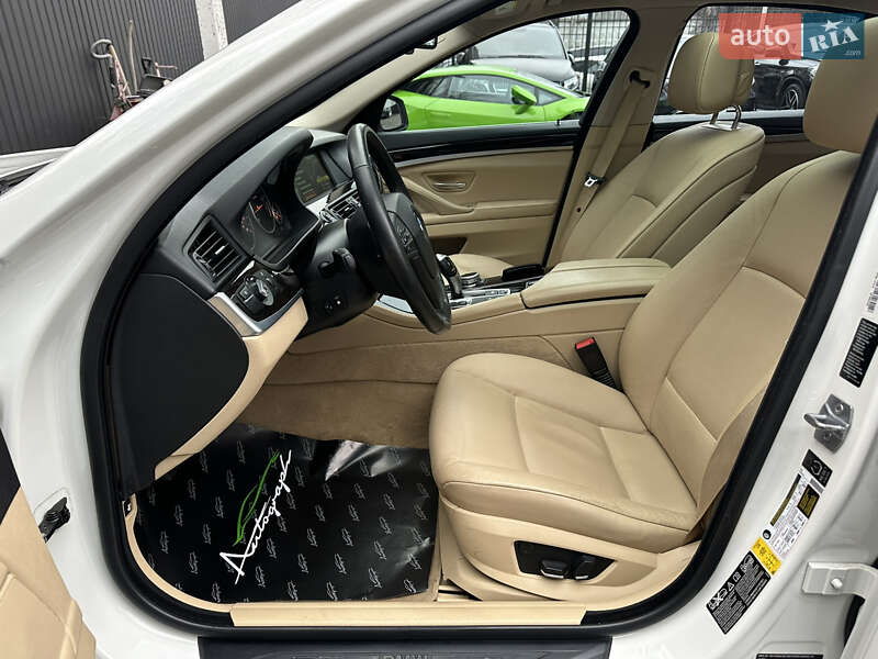 Седан BMW 5 Series 2012 в Киеве