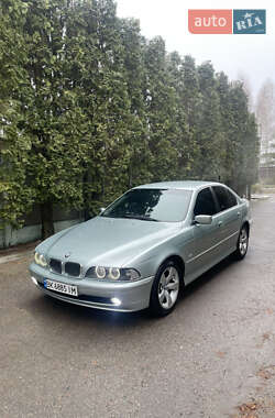 Седан BMW 5 Series 1997 в Ровно