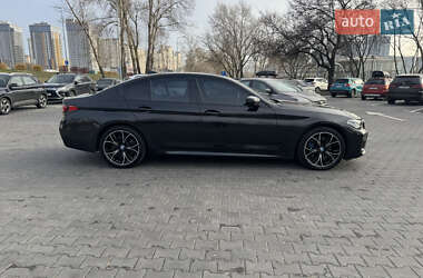 Седан BMW 5 Series 2019 в 