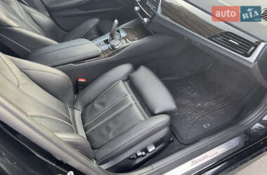 Седан BMW 5 Series 2019 в 