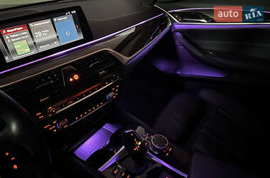 Седан BMW 5 Series 2019 в 
