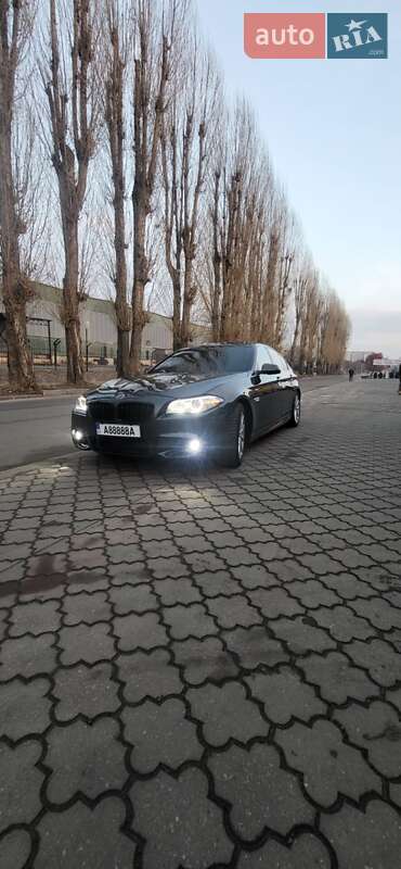Седан BMW 5 Series 2016 в 