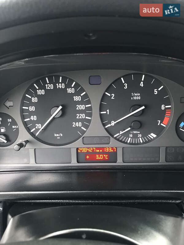 Седан BMW 5 Series 1996 в Волочиске