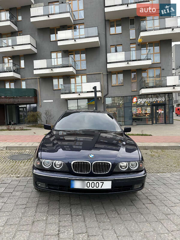 Седан BMW 5 Series 1999 в Львове