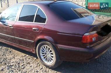 Седан BMW 5 Series 1997 в Запоріжжі