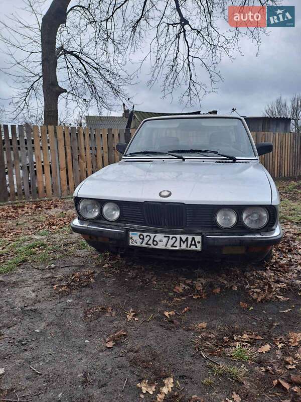 BMW 5 Series 1984