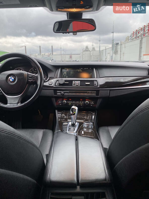 Седан BMW 5 Series 2014 в Киеве