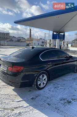 Седан BMW 5 Series 2011 в Нововолынске