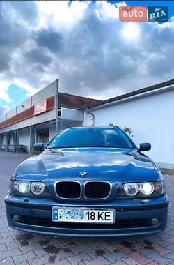 Універсал BMW 5 Series 2001 в Рівному